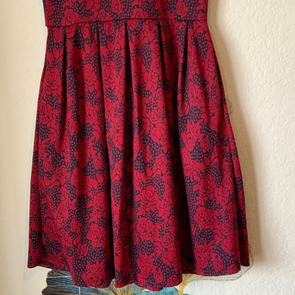 LulaRoe Floral Roses Dress - Picture 3 of 6